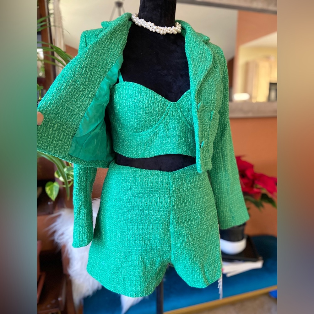 New Without Tag!Gorgeous Set In Size Small - image 5